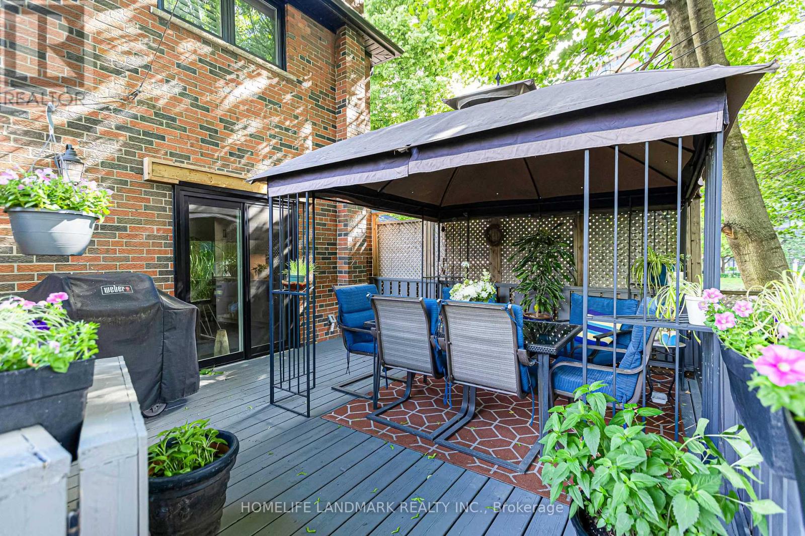 15 DENTON AVENUE - 39