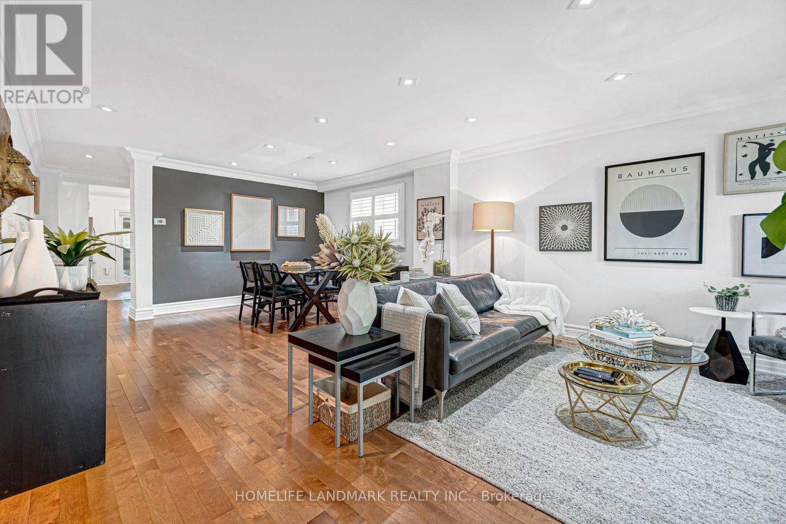 15 DENTON AVENUE - 6