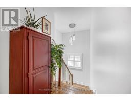 15 Denton Avenue, Toronto, ON M4C1T7 Photo 23
