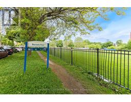 15 Denton Avenue, Toronto, ON M4C1T7 Photo 40