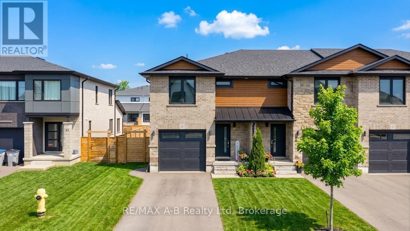 31 TRAILSIDE DRIVE - 1