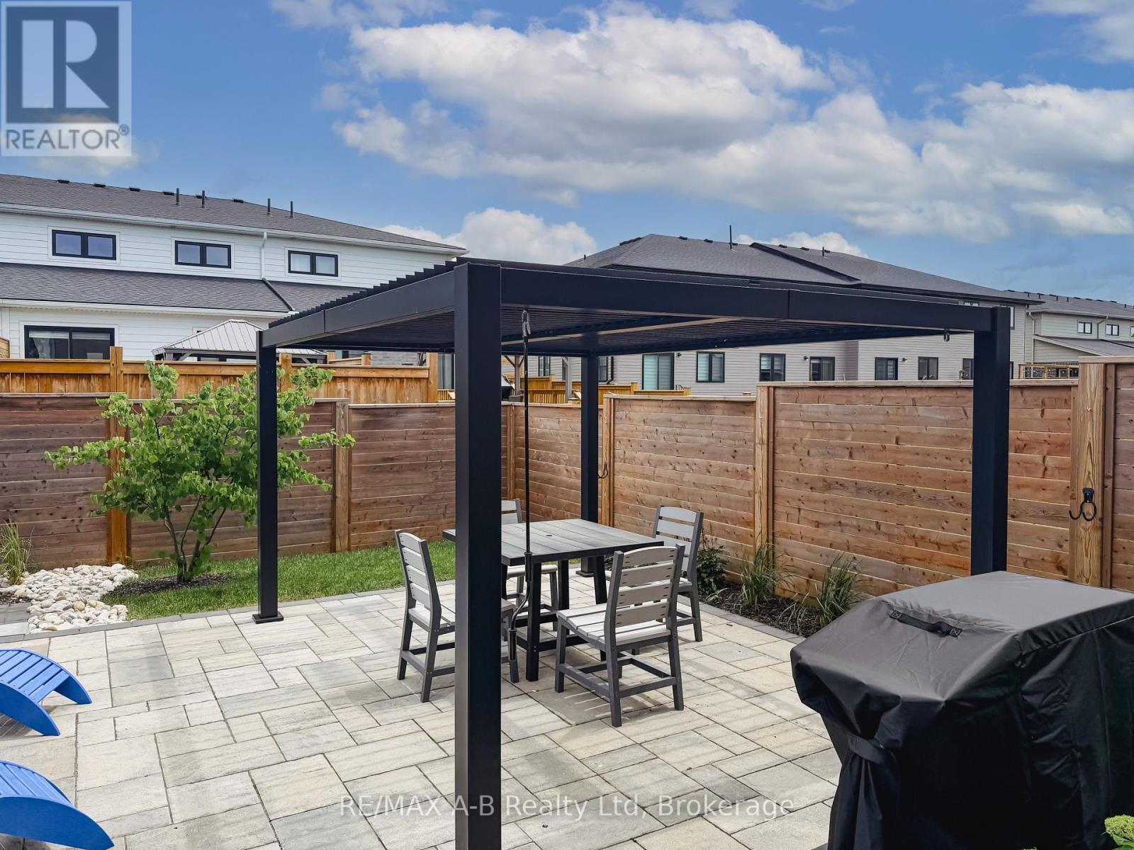 31 TRAILSIDE DRIVE - 24