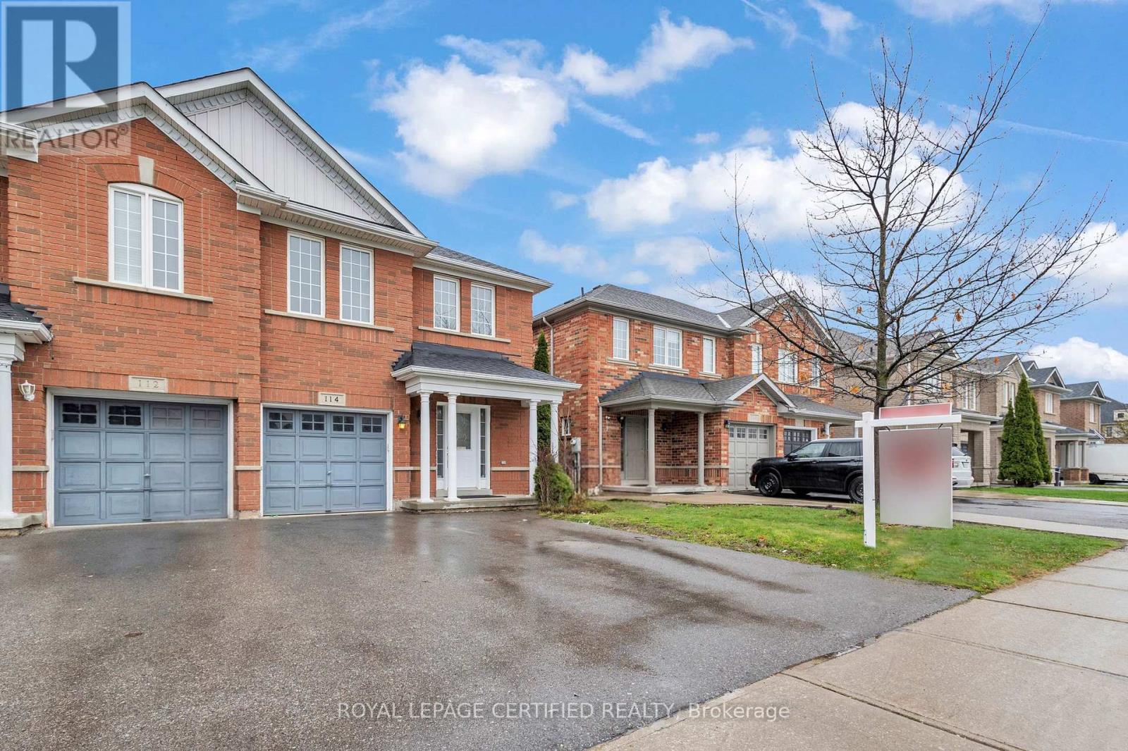 114 BOTAVIA DOWNS DRIVE - 2