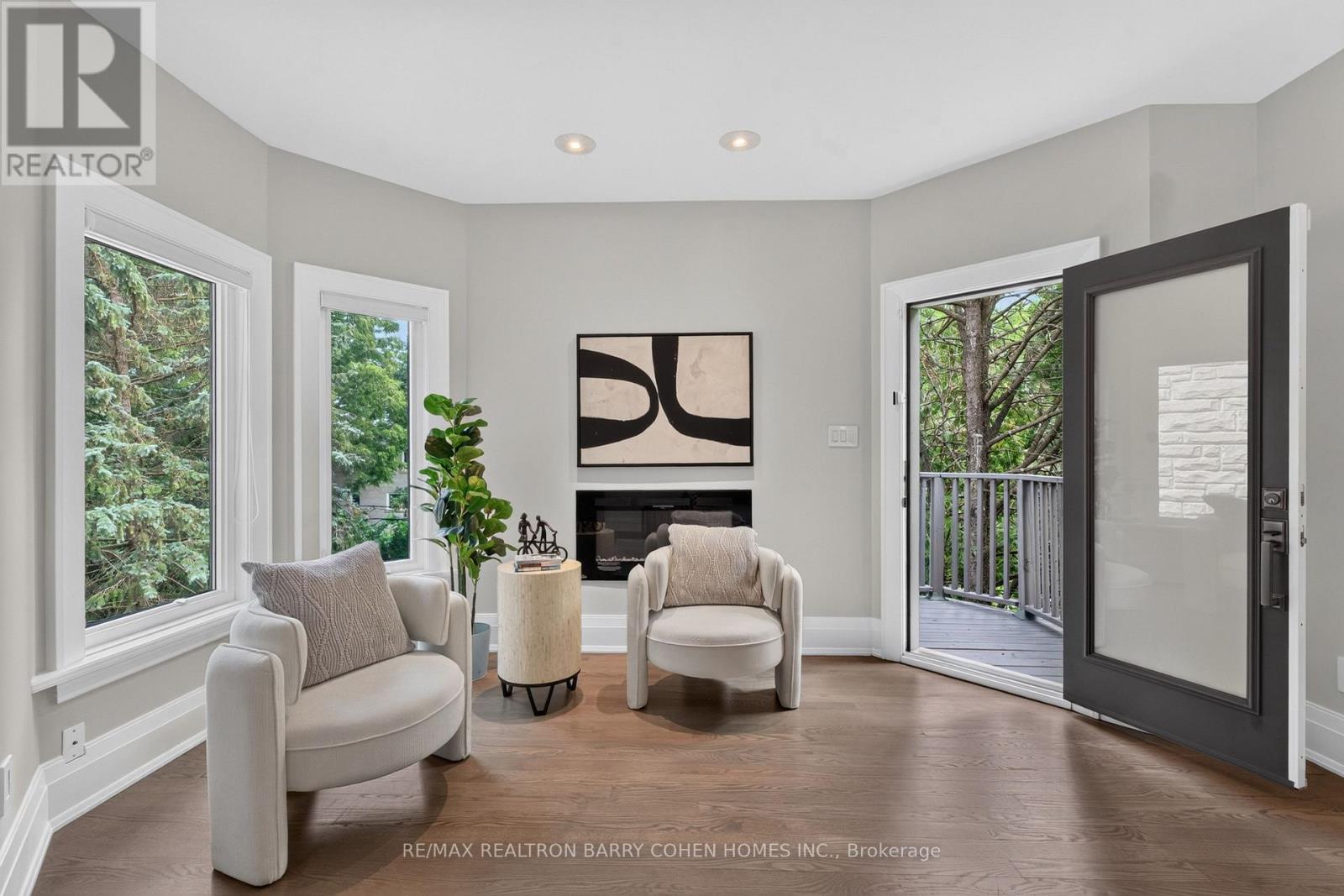 33 MUNRO BOULEVARD - Image 27