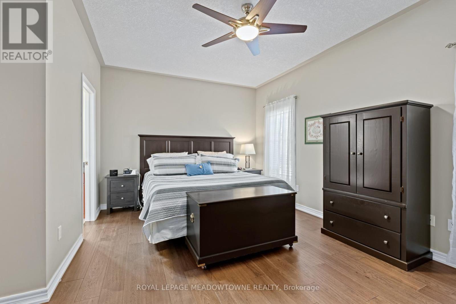 17 DAWKINS CRESCENT - 22