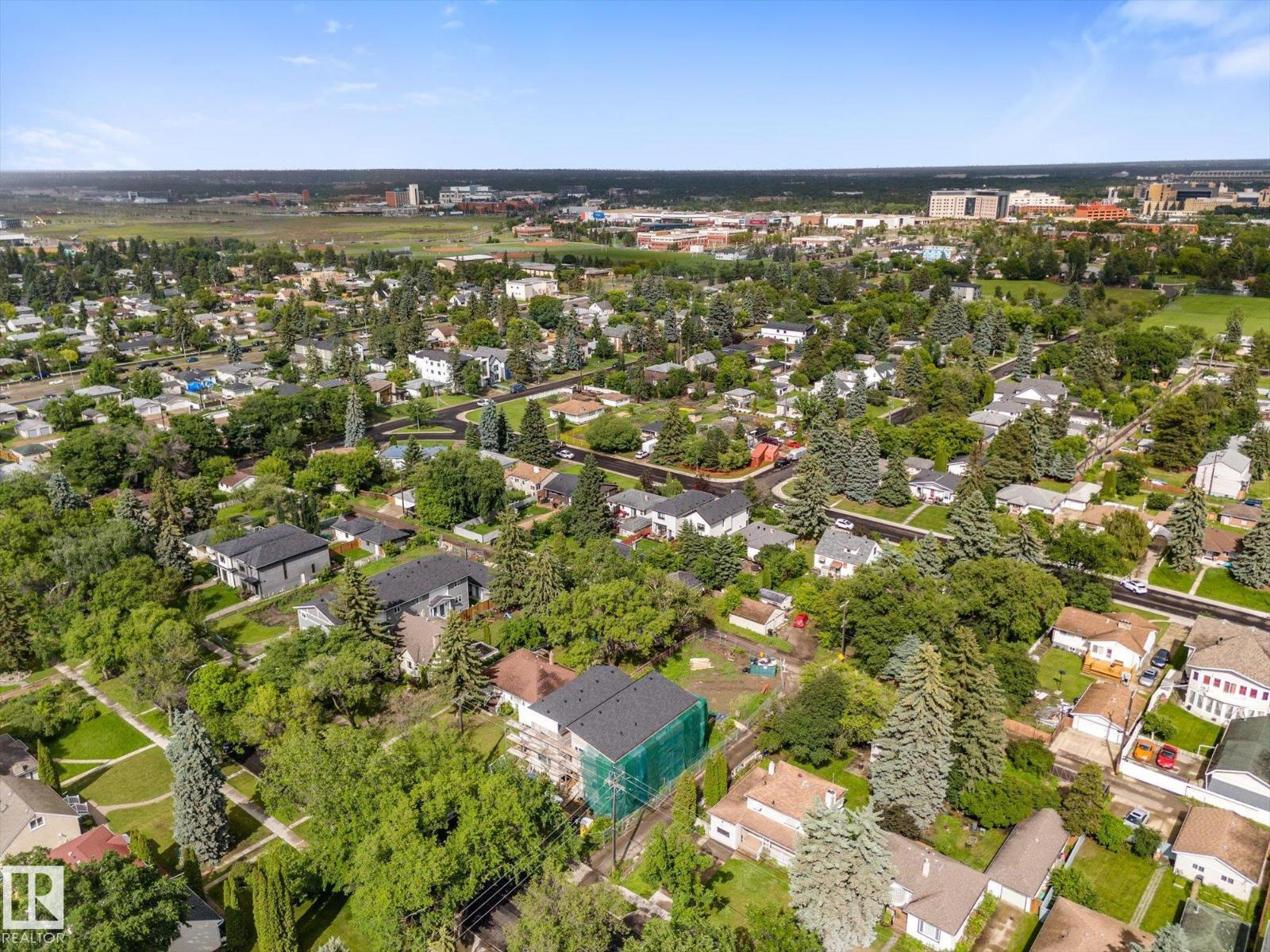 10947 116 ST NW - 48