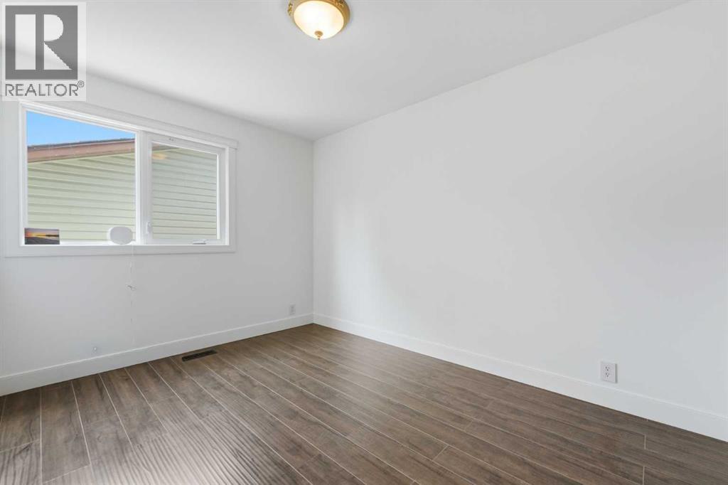 11 Beddington Green NE - 19
