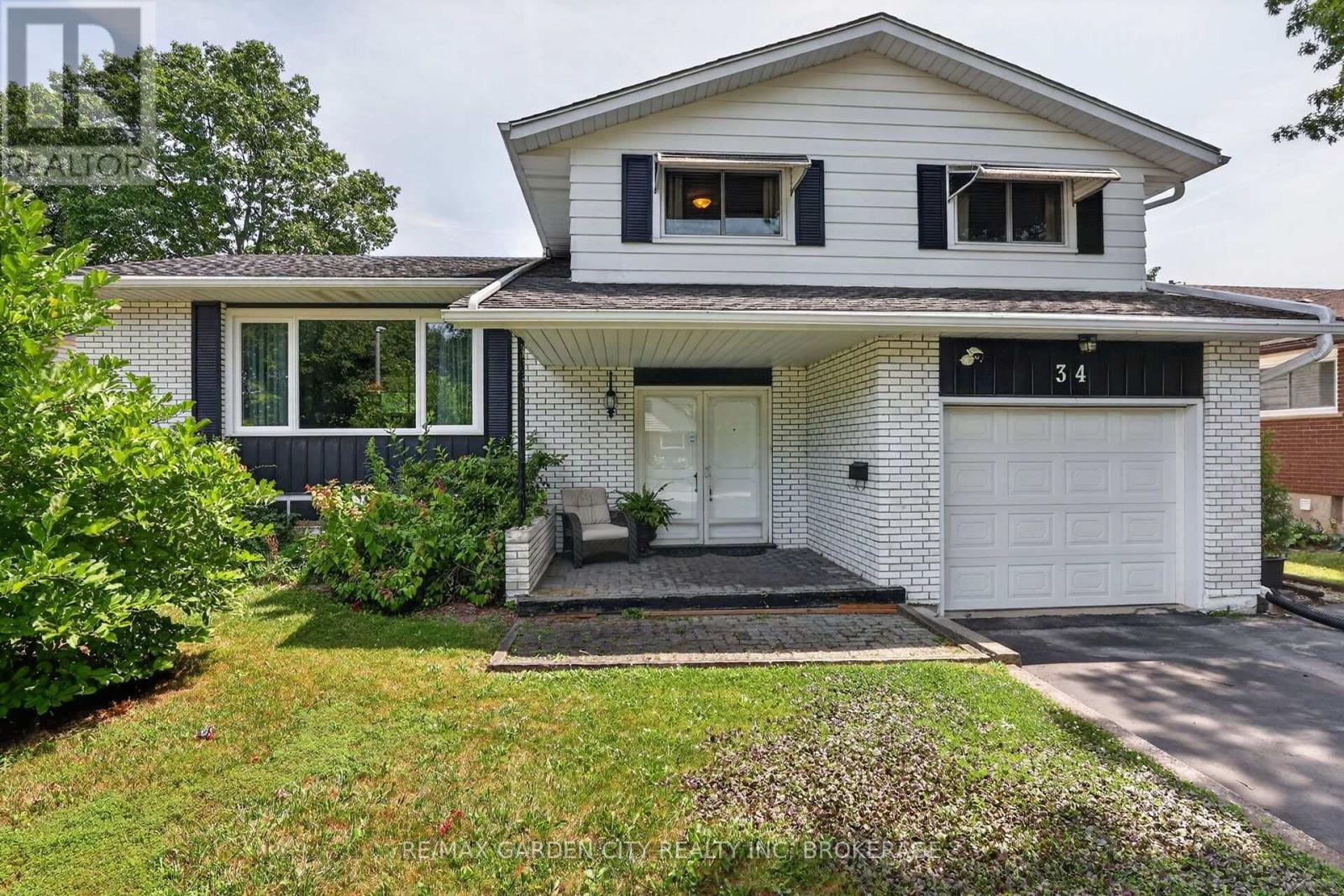 34 DONNA MARIE DRIVE - 1