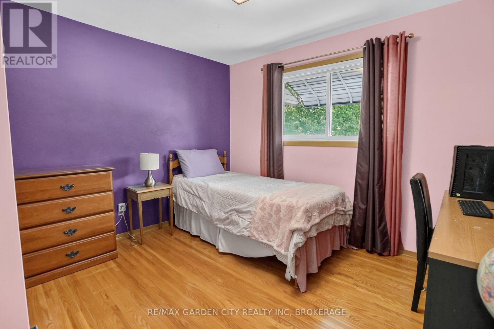 34 DONNA MARIE DRIVE - 21