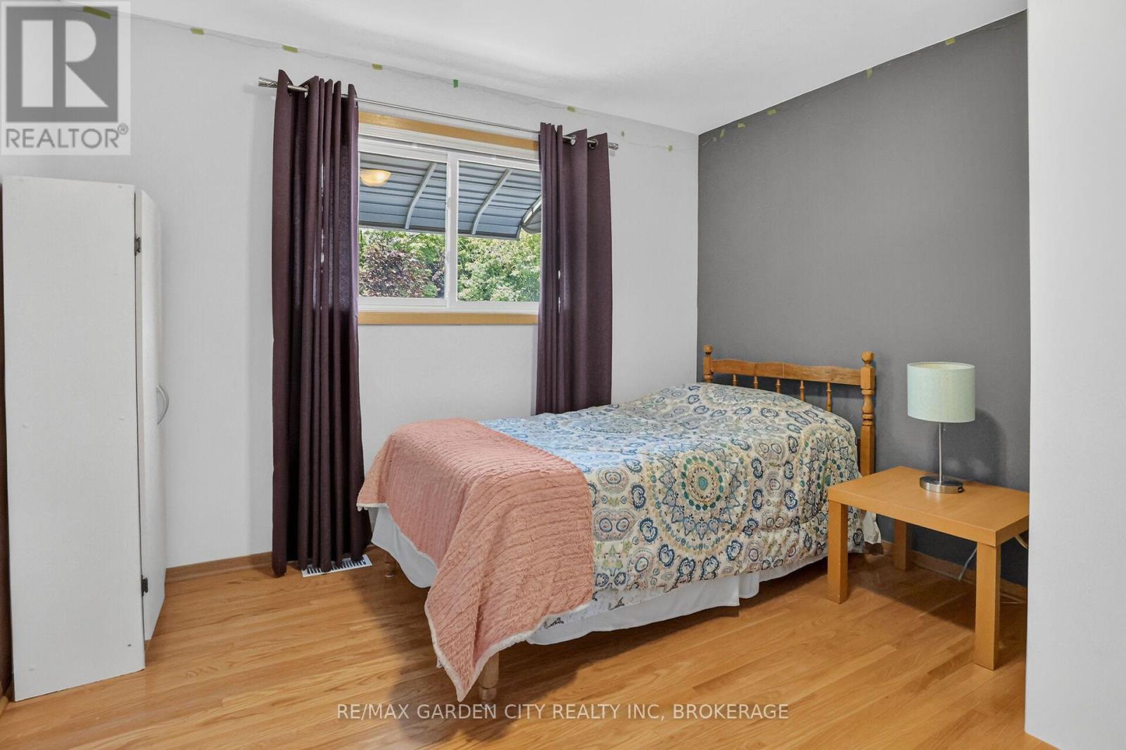 34 DONNA MARIE DRIVE - 22