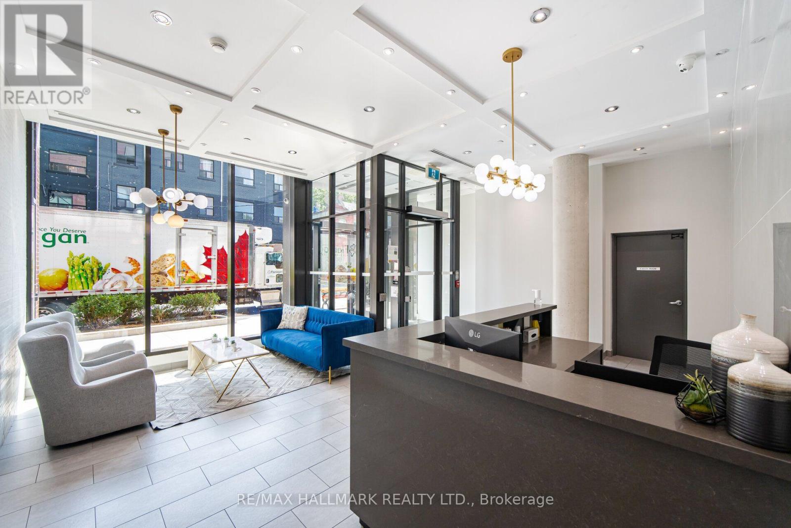 #518 246 LOGAN AVENUE - 5