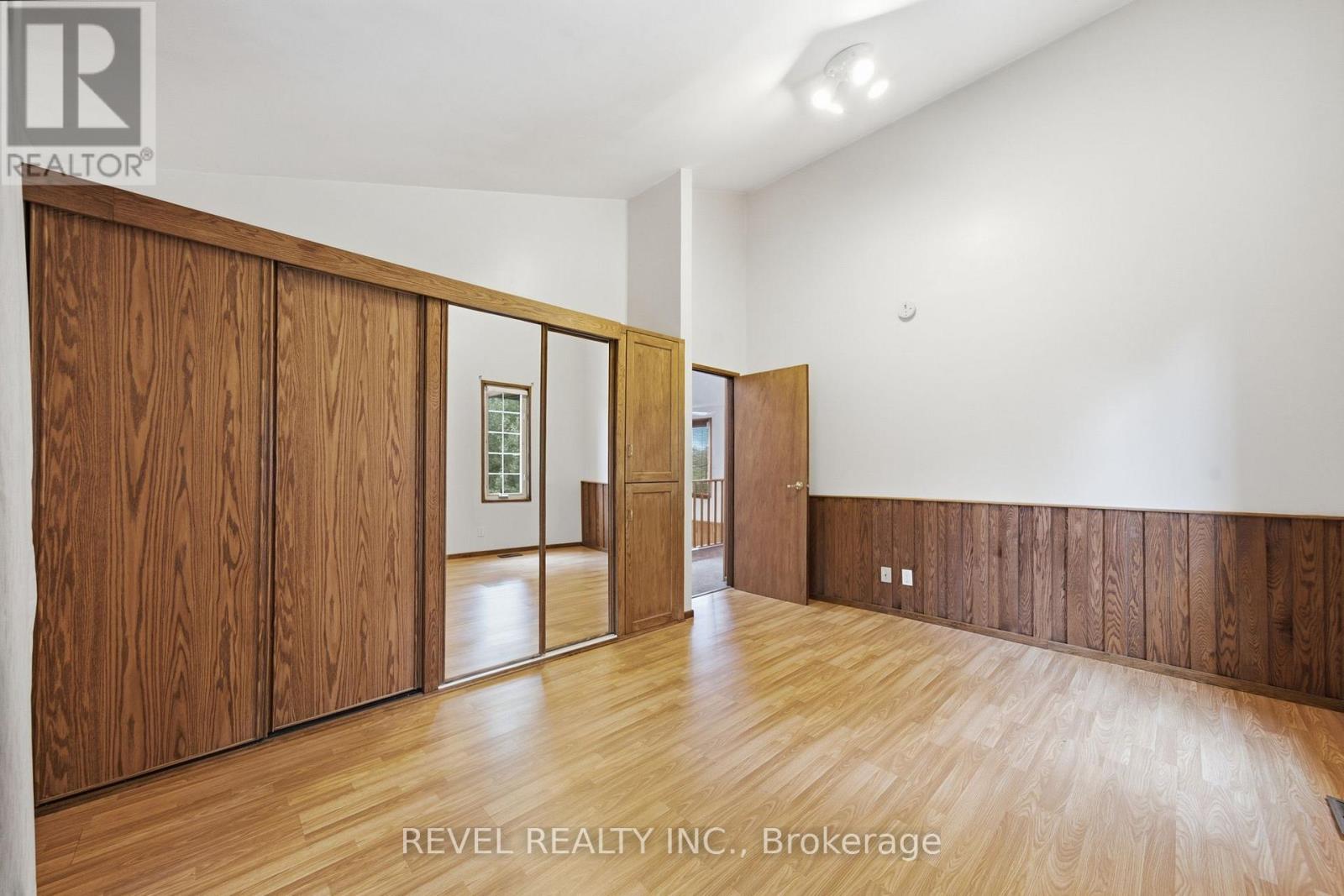 17 ONTORO BOULEVARD - Image 29