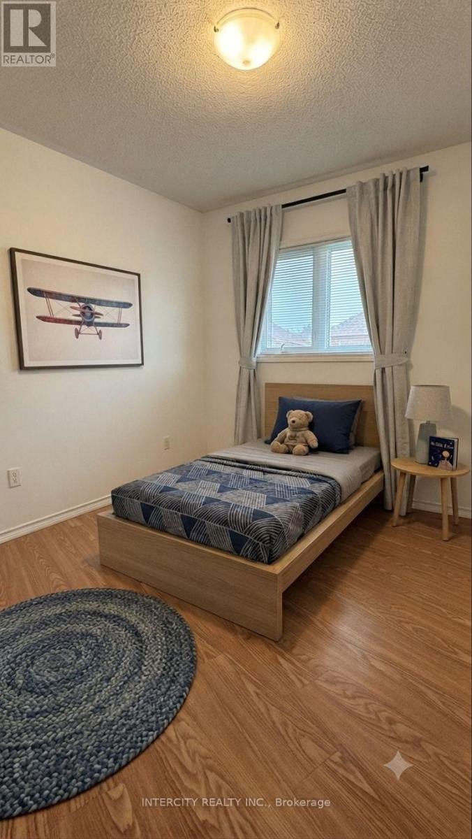 12 CASTLE PARK BOULEVARD - 21