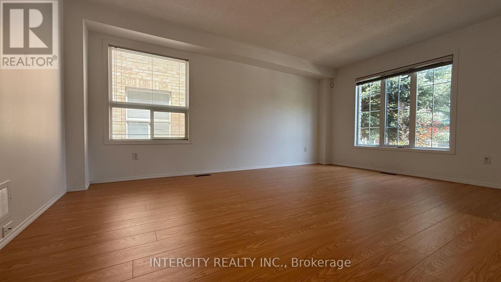 12 CASTLE PARK BOULEVARD - 5