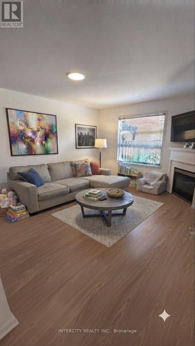 12 CASTLE PARK BOULEVARD - 9