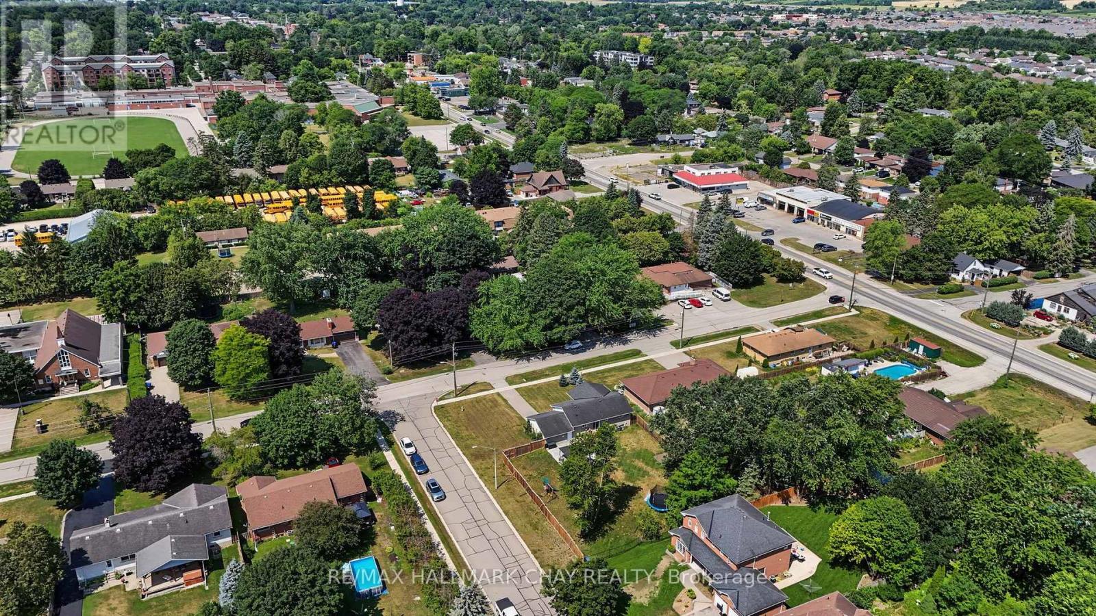13 DOWNEY AVENUE - Image 48