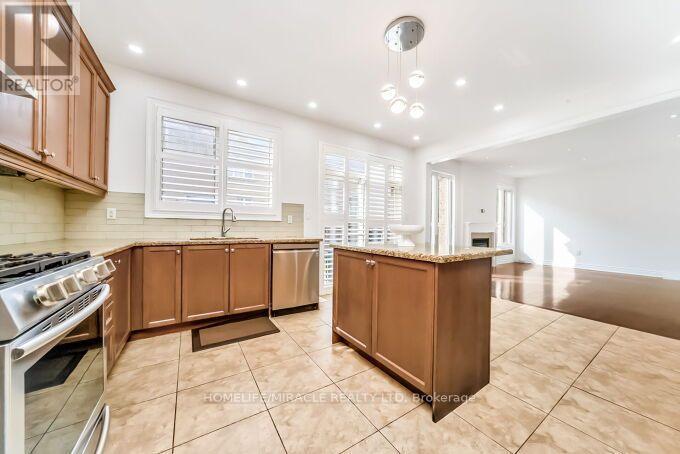 14 BONNIE BRAES DRIVE - 15