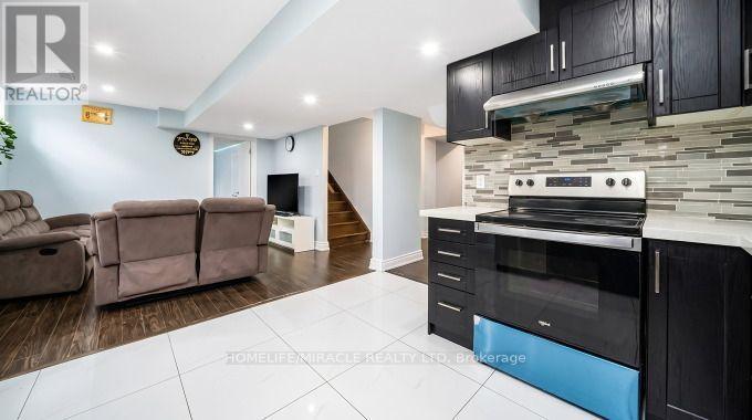 14 BONNIE BRAES DRIVE - 38