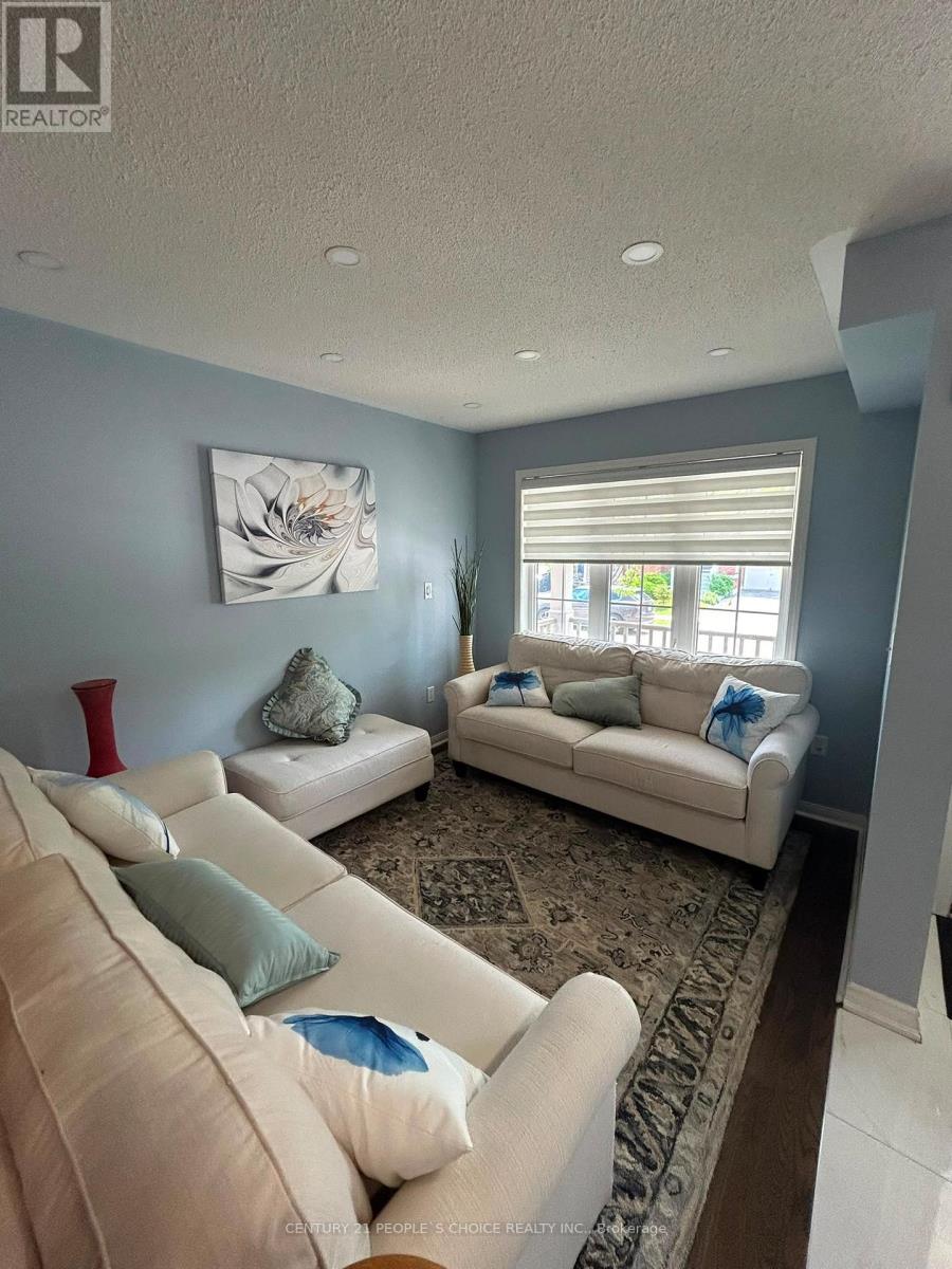 58 PONYMEADOW WAY - 13