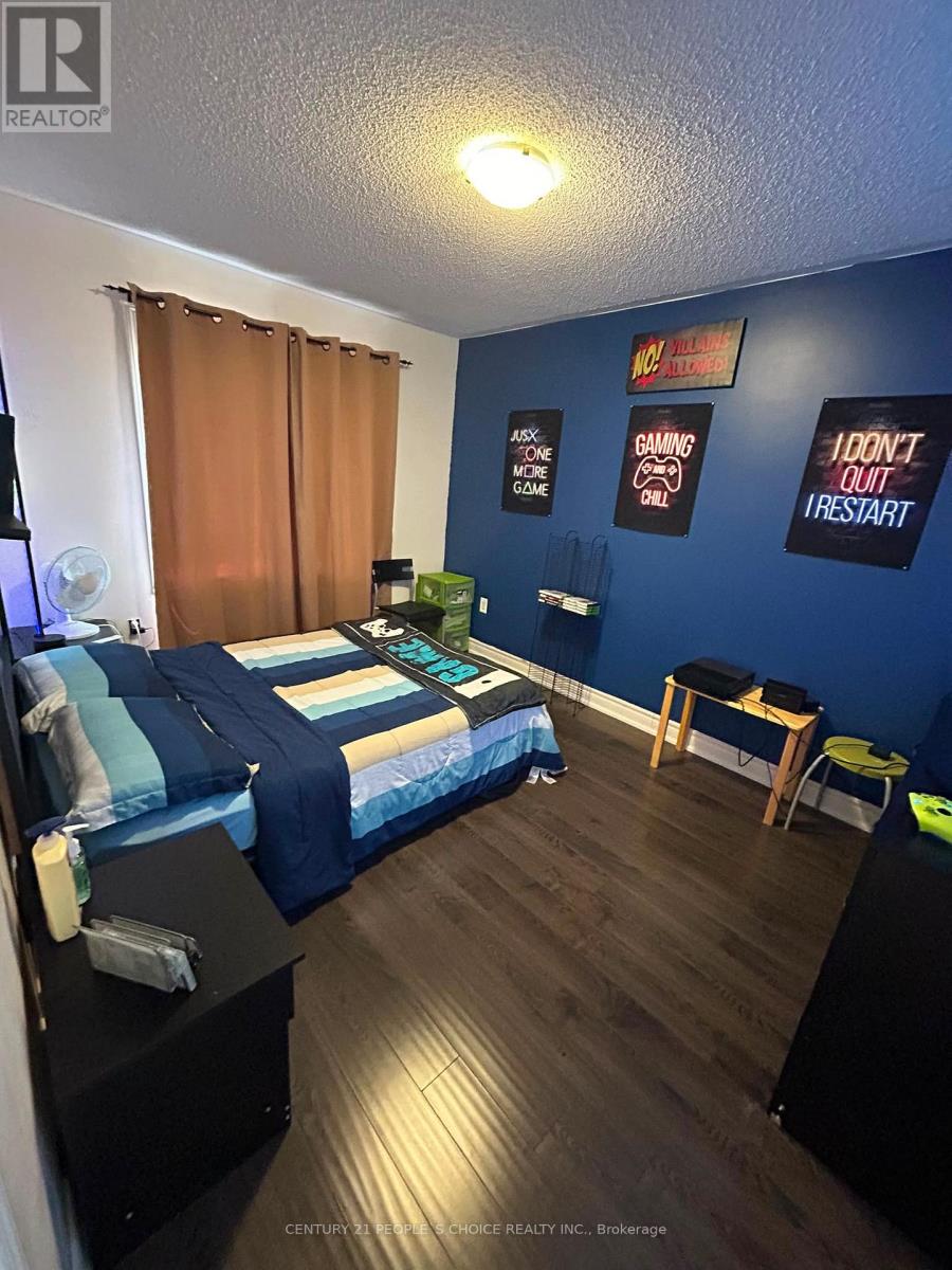 58 PONYMEADOW WAY - 29
