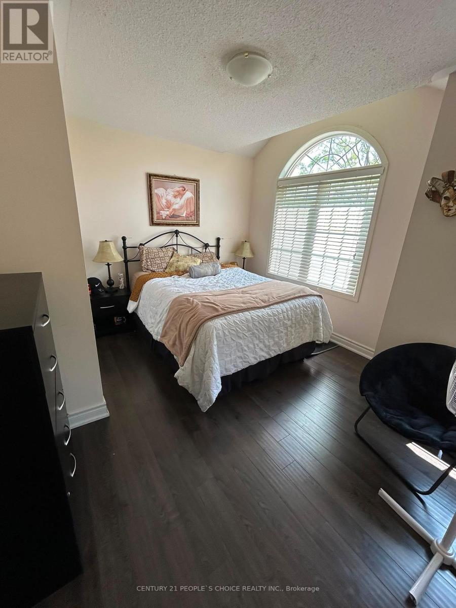 58 PONYMEADOW WAY - 31