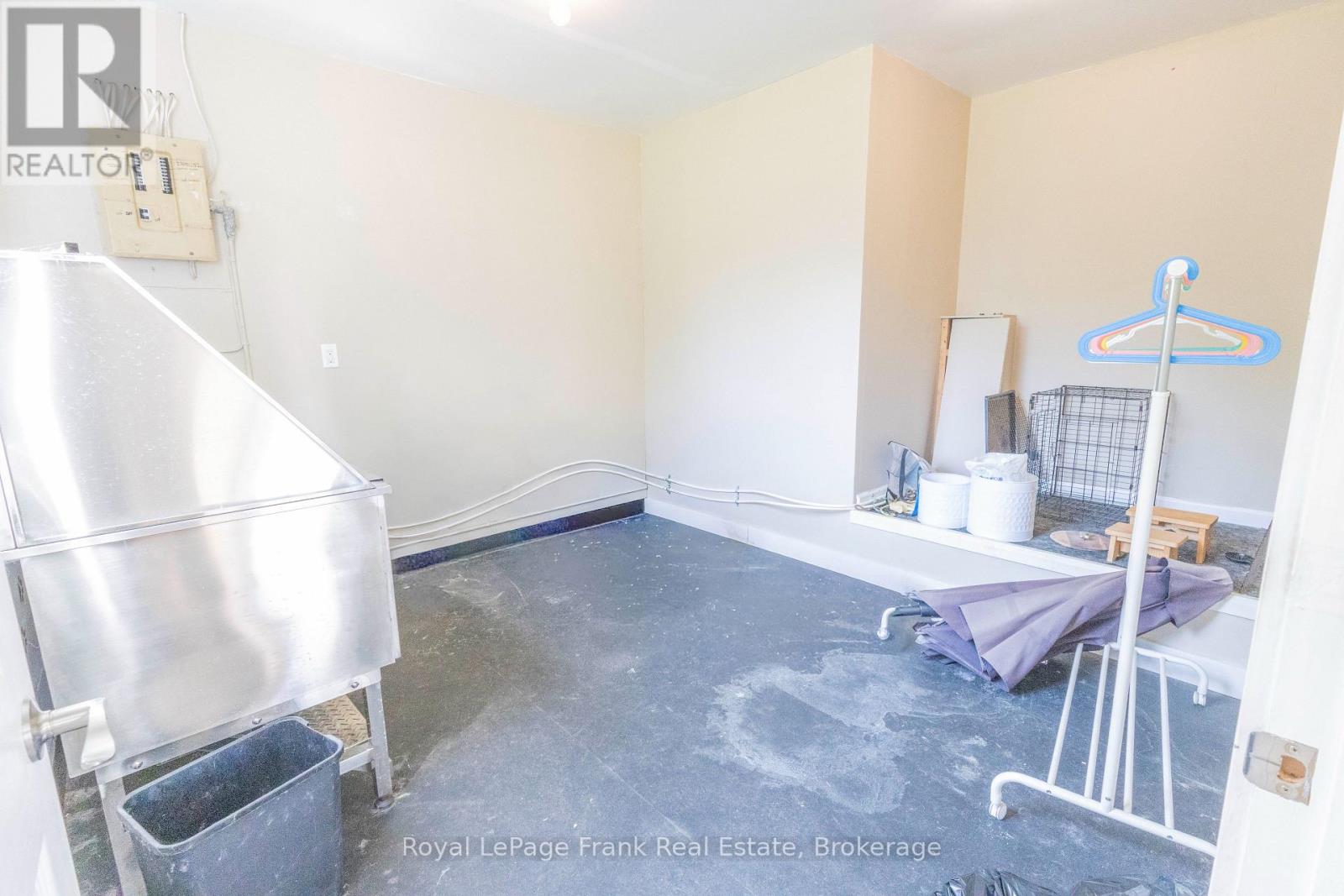 2477 PIGEON LAKE ROAD - 16