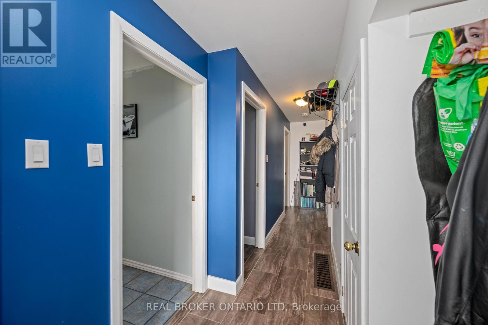 15 MIDDLEMISS AVENUE - 14