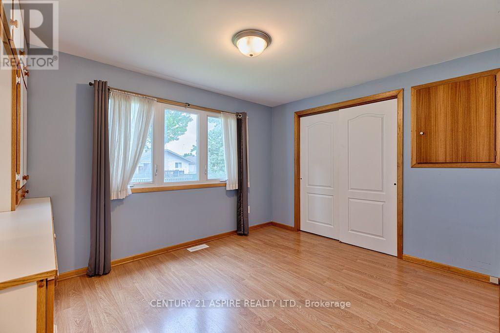 House for Rent in Ottawa – 31 SELKIRK STREET, Ottawa – By Peter Sagos - Image 21