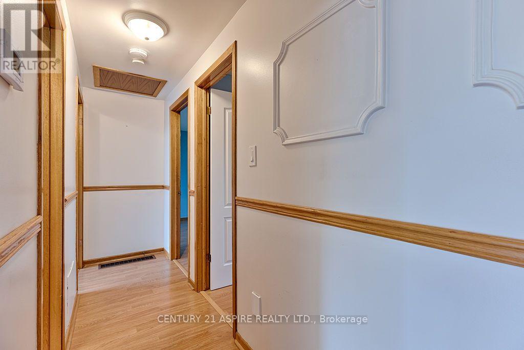 House for Rent in Ottawa – 31 SELKIRK STREET, Ottawa – By Peter Sagos - Image 25