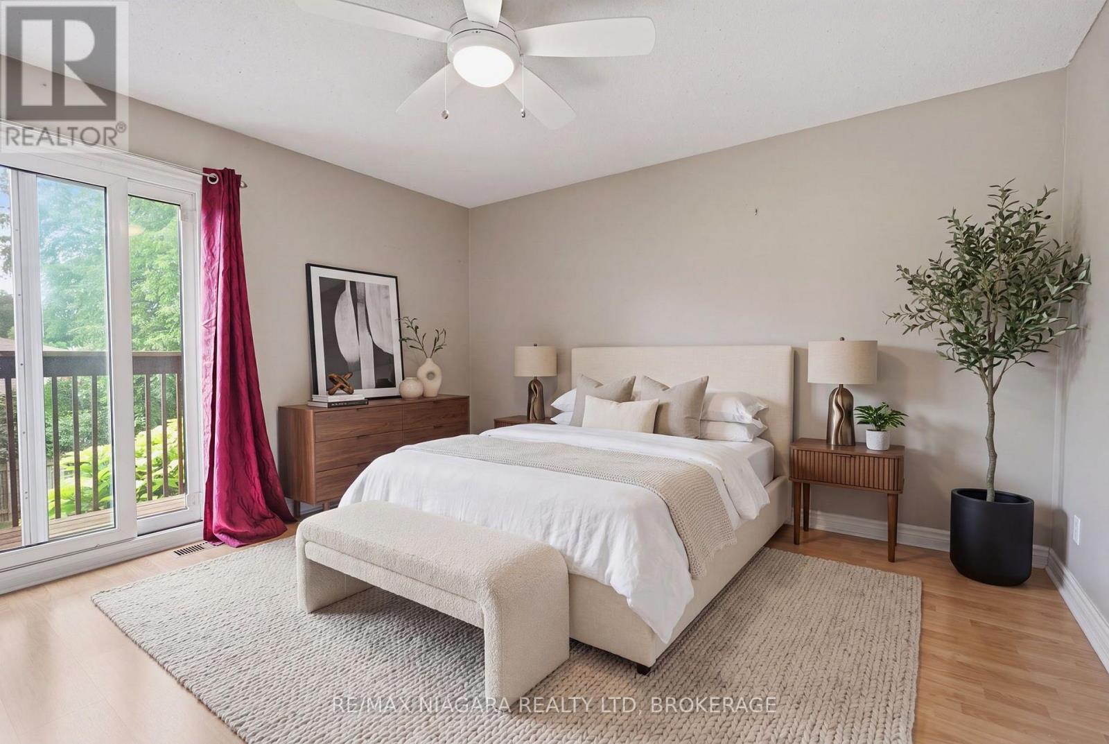 #24 122 LAKESHORE ROAD - 16
