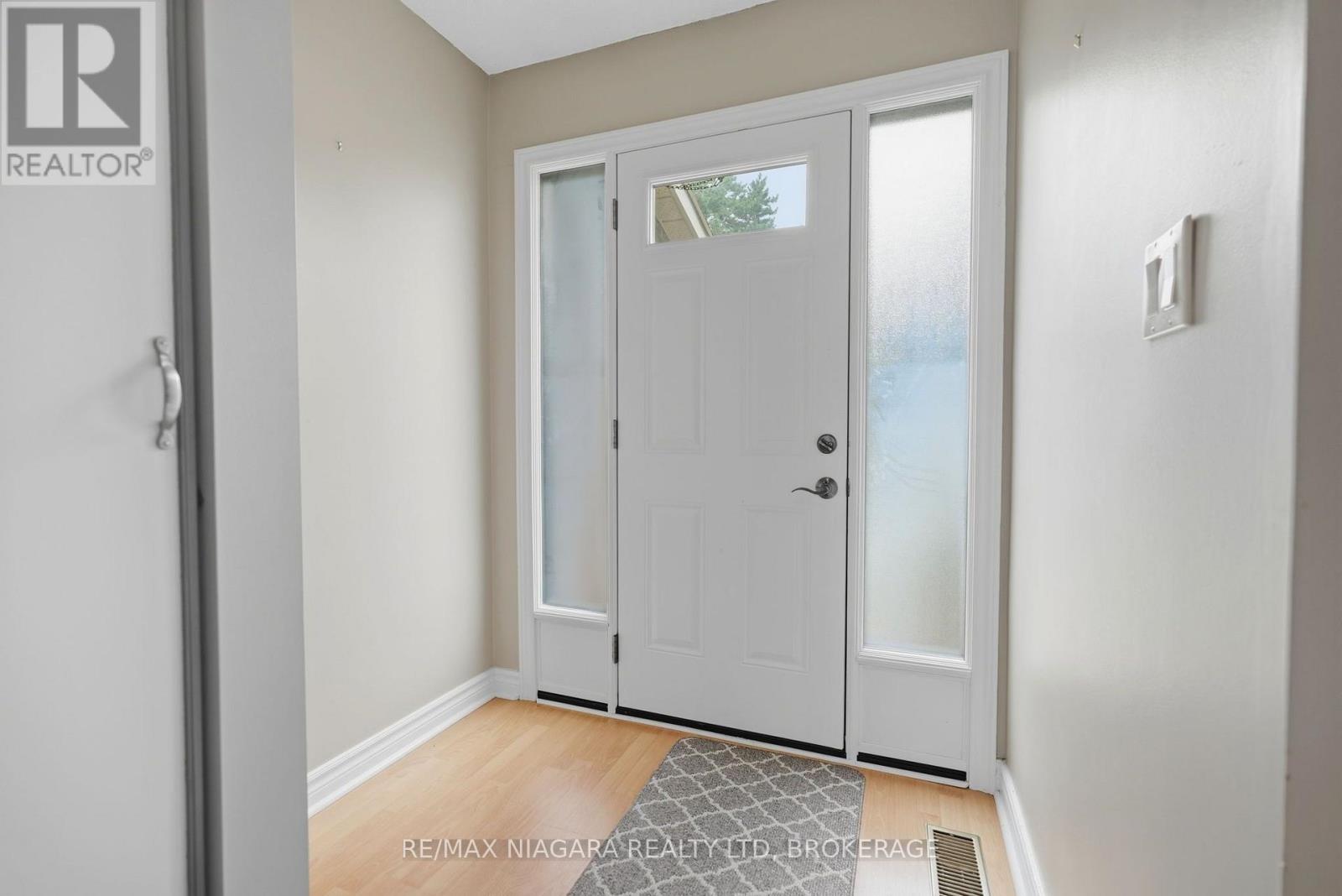 #24 122 LAKESHORE ROAD - 5