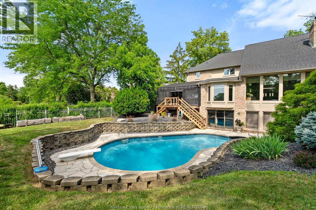 185 Ironwood DRIVE - 43