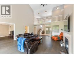 2pc Bathroom - 185 Ironwood Drive, Amherstburg, ON N9V3V3 Photo 12