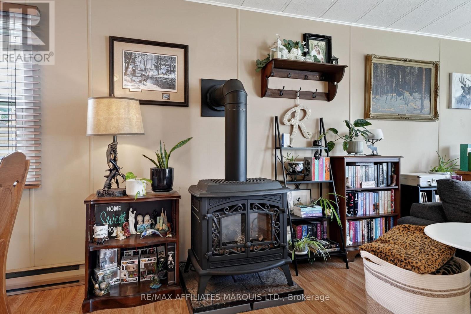 28 THOMAS STREET - 14