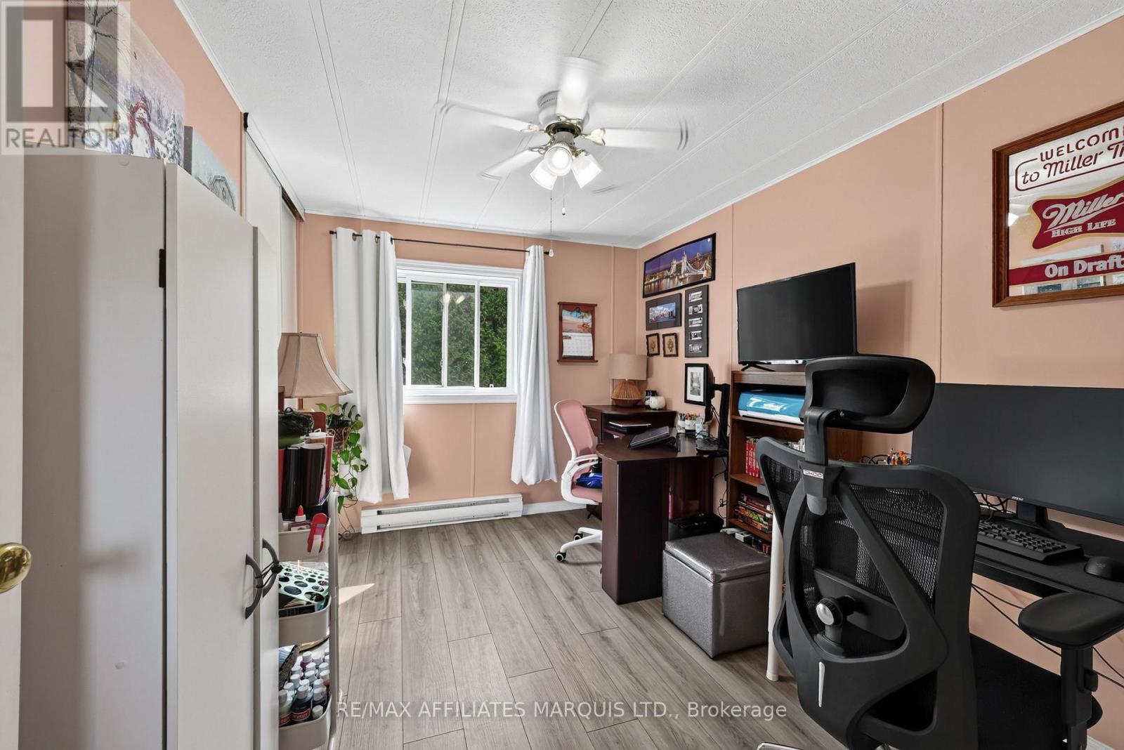 28 THOMAS STREET - 24