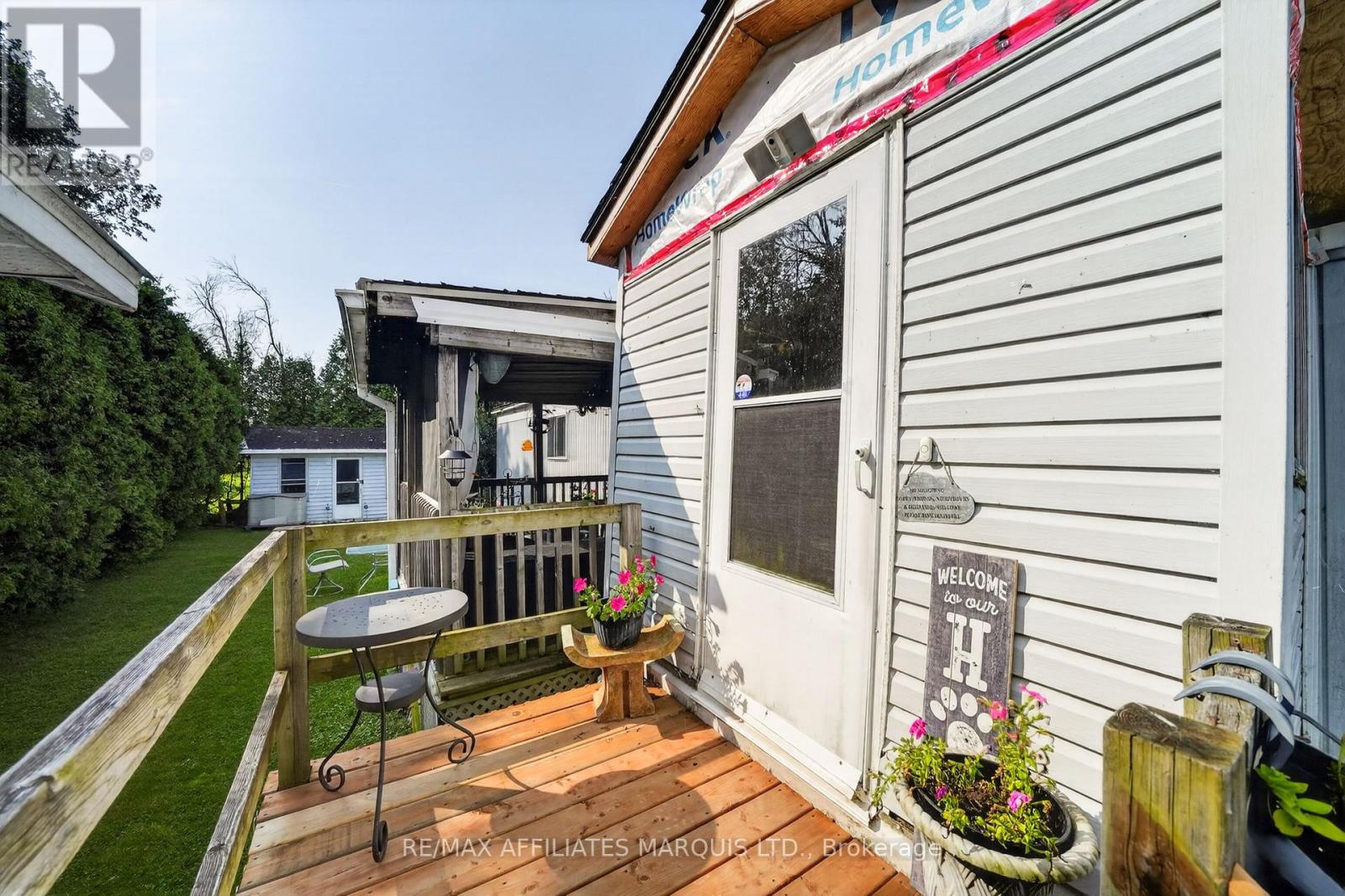28 THOMAS STREET - 6