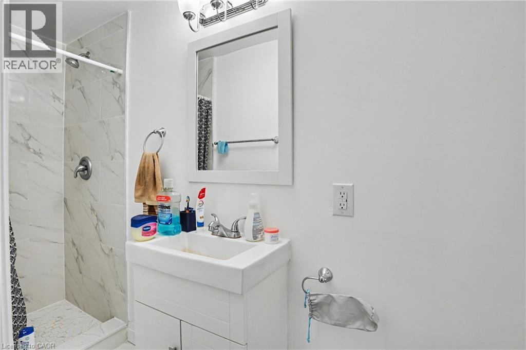 47 BOWMAN Street - 10