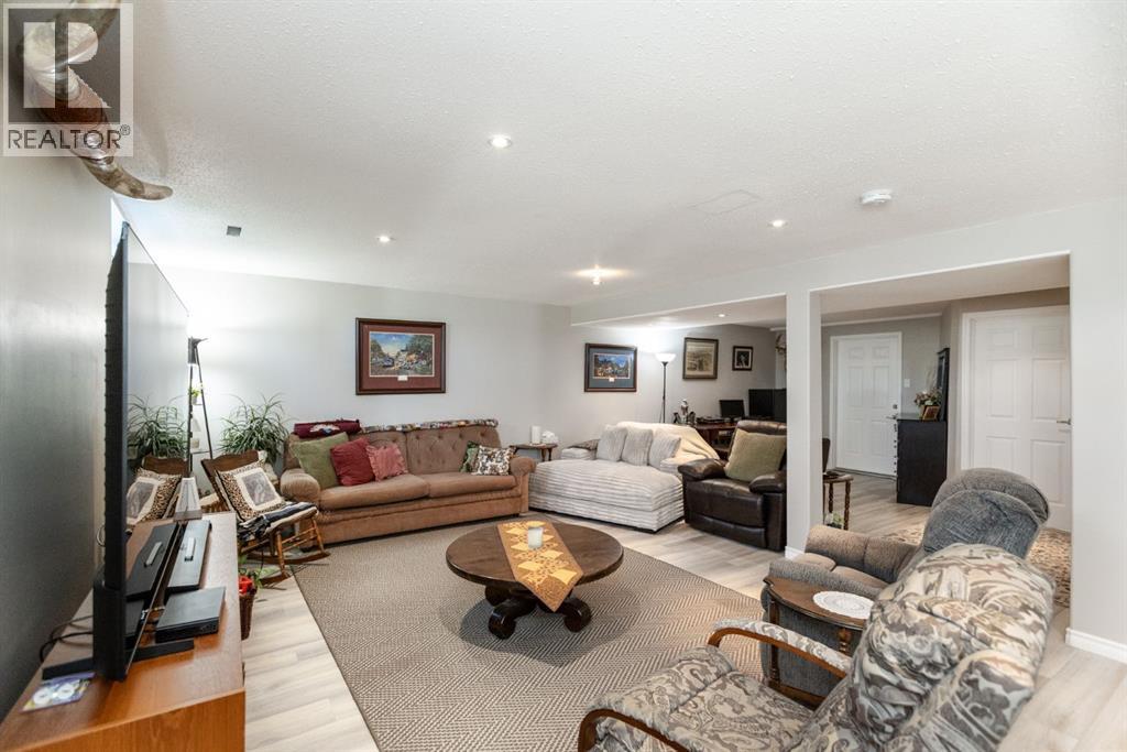 4510 54A Avenue Crescent, Innisfail