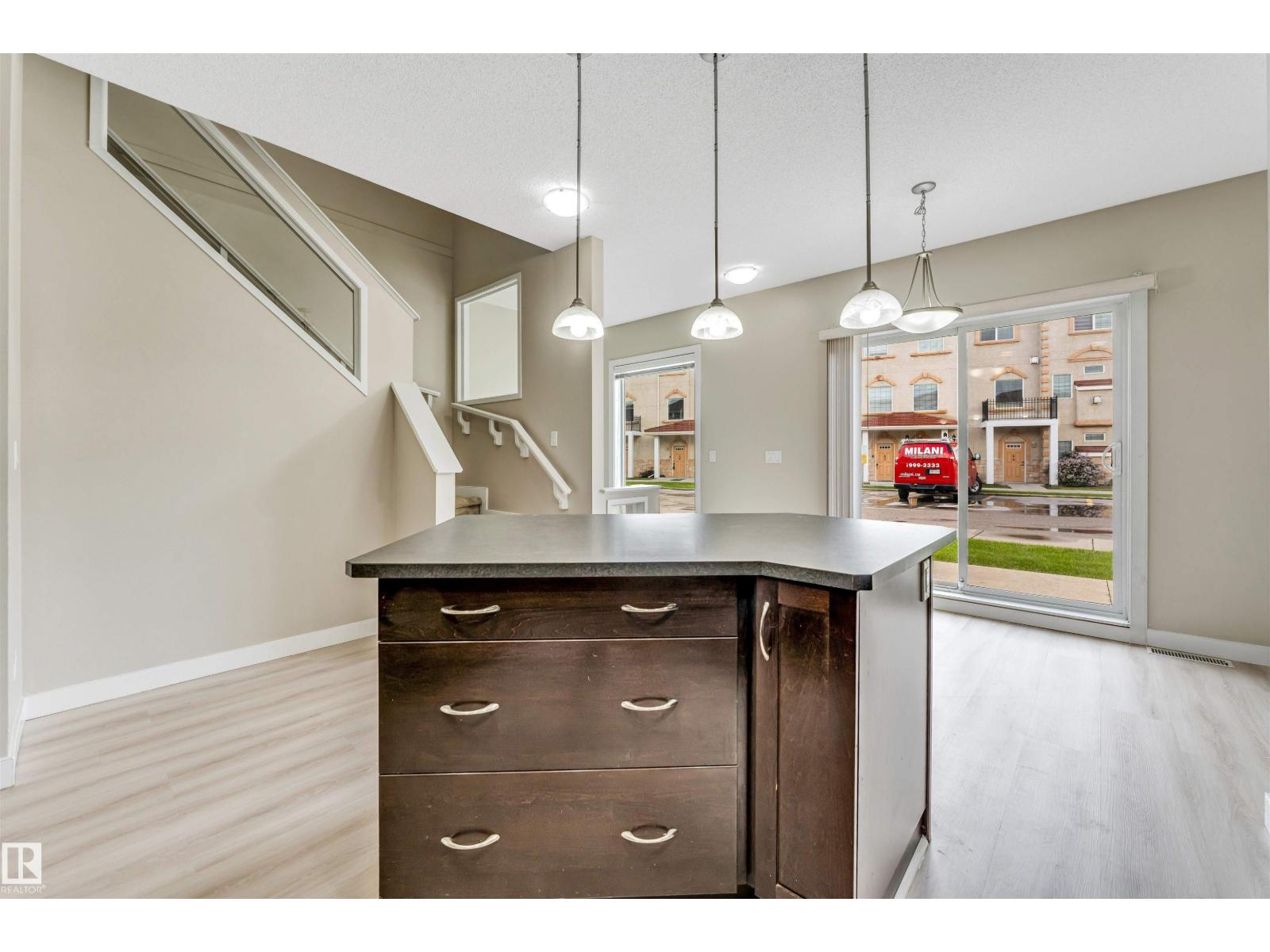 #27 13825 155 AV NW - Image 14