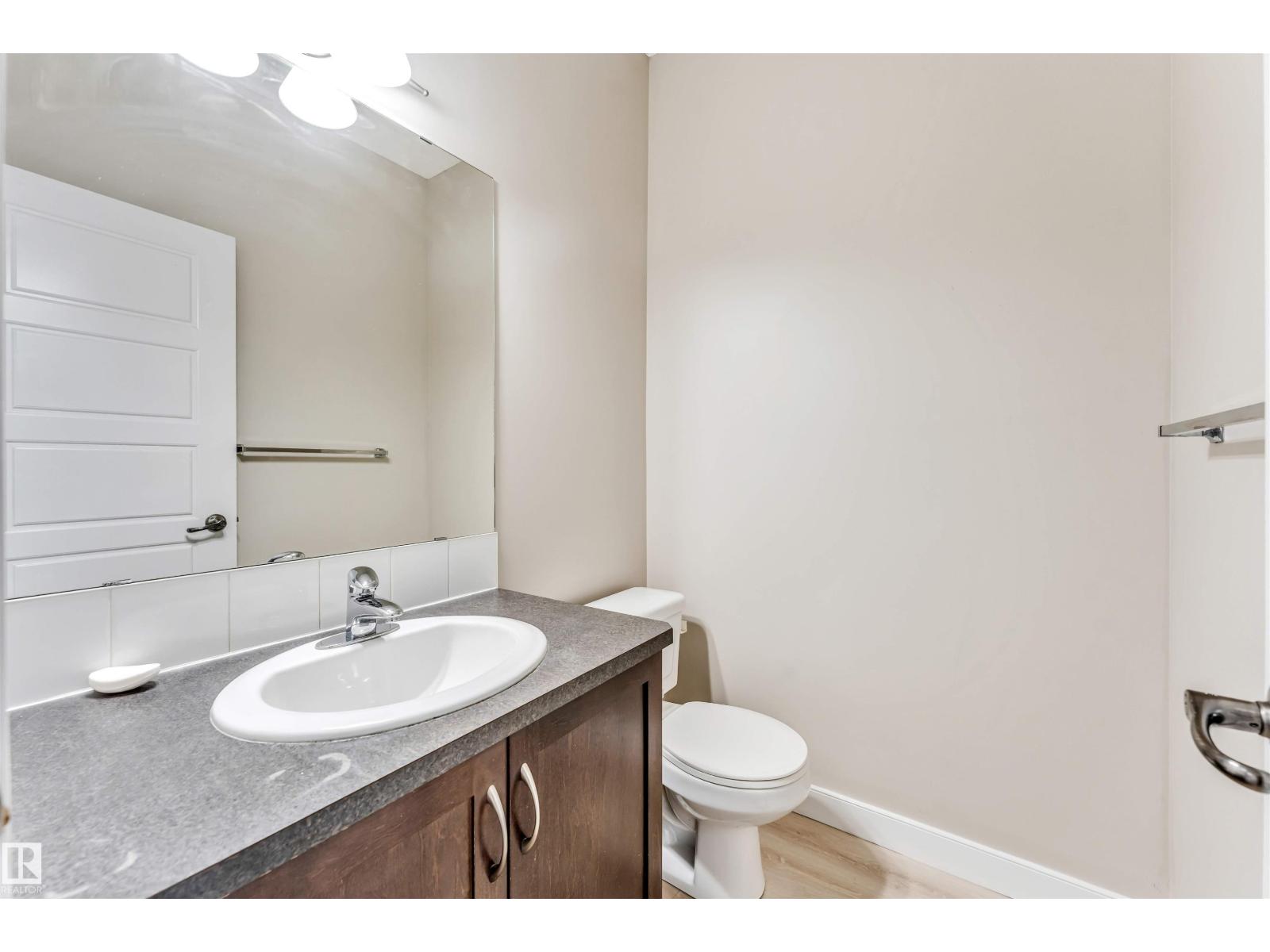 #27 13825 155 AV NW - Image 24