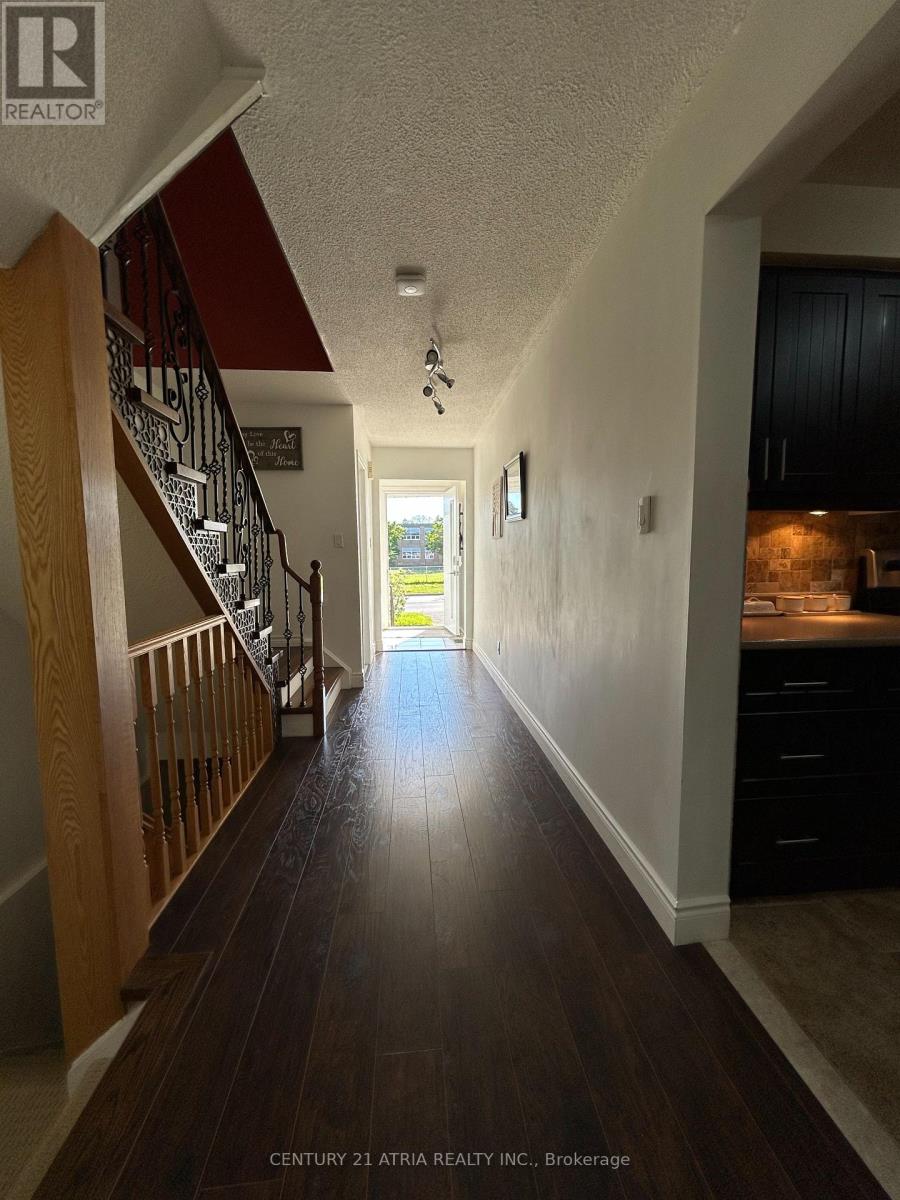 87 AVENUE ROAD - 12