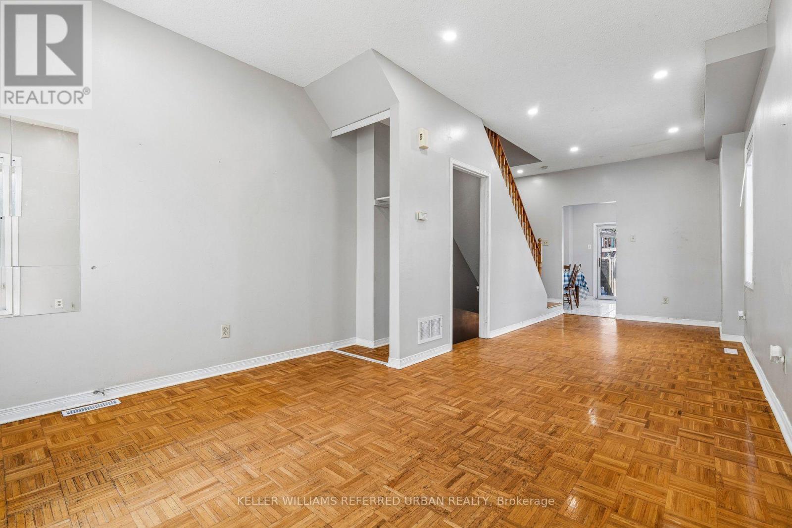1508 DUPONT STREET - 11
