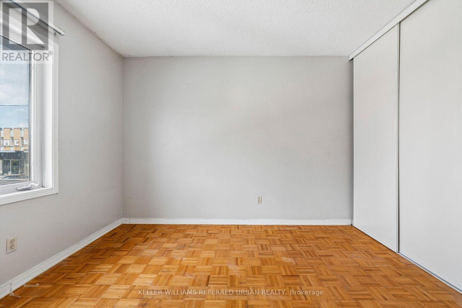 1508 DUPONT STREET - 23