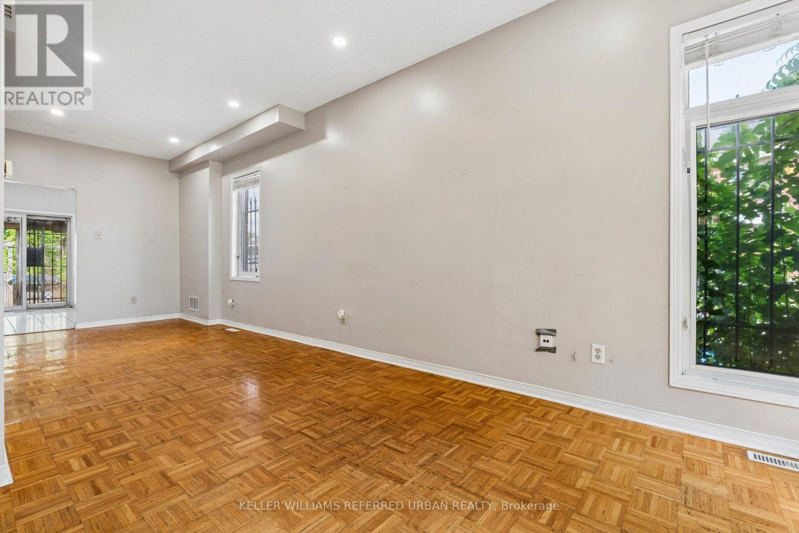 1508 DUPONT STREET - 8