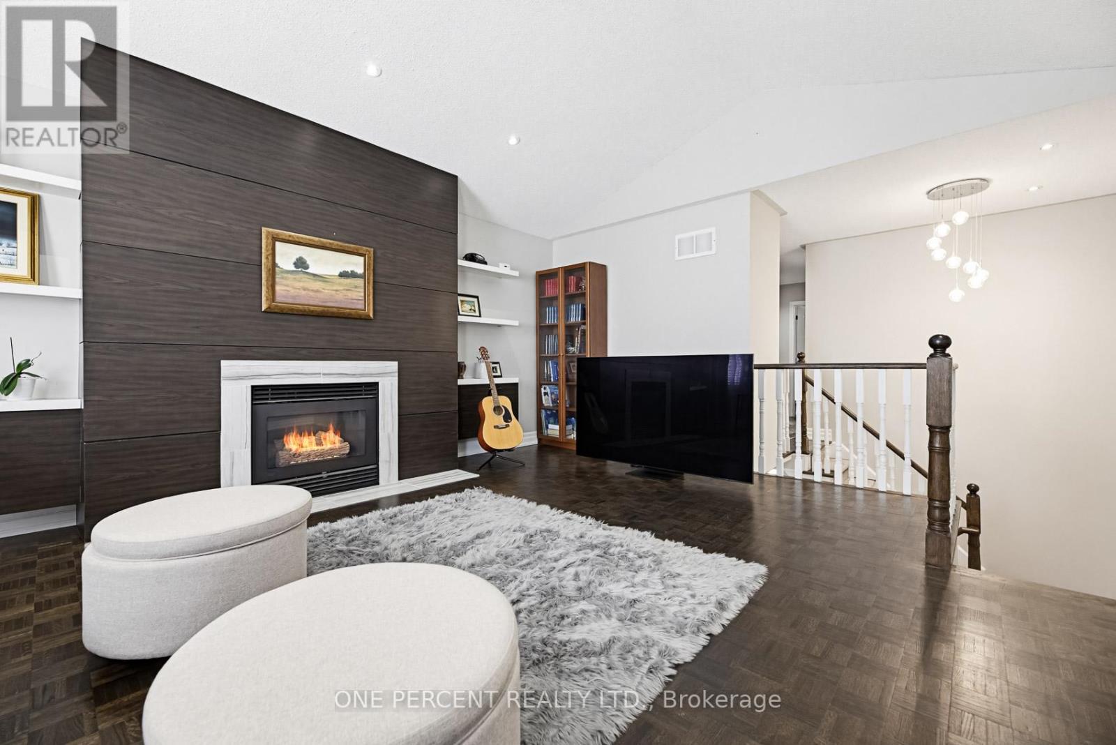 36 COACHWOOD MANOR COURT - 18