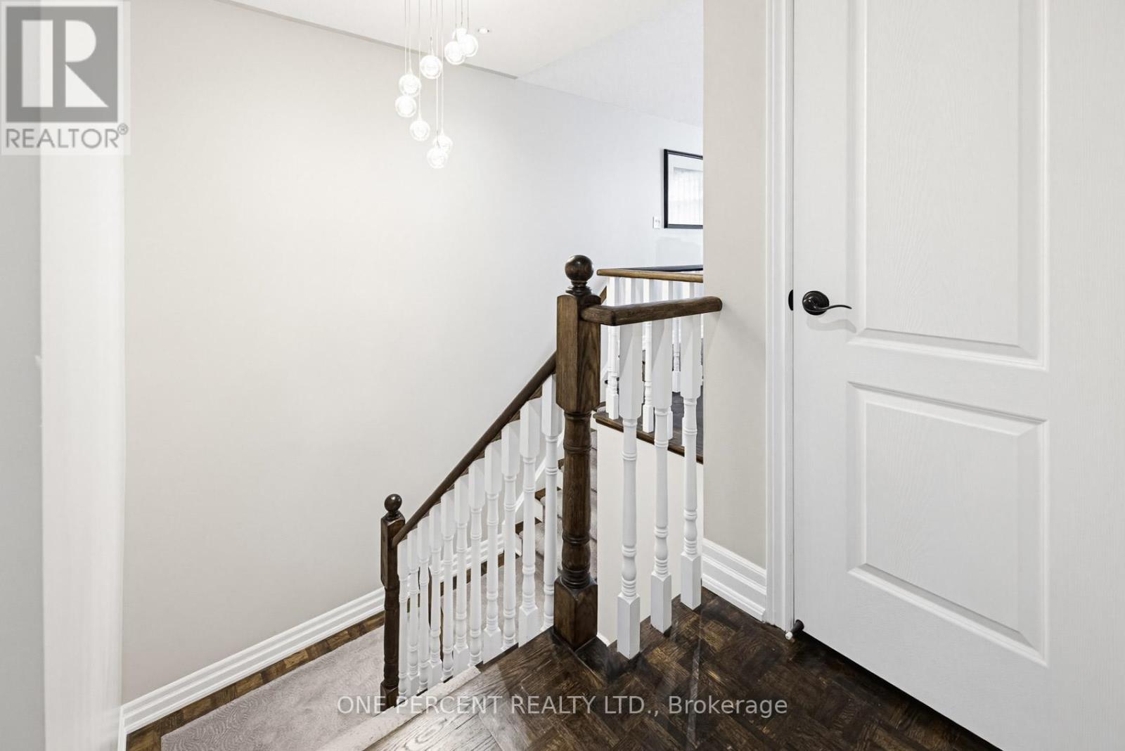 36 COACHWOOD MANOR COURT - 19