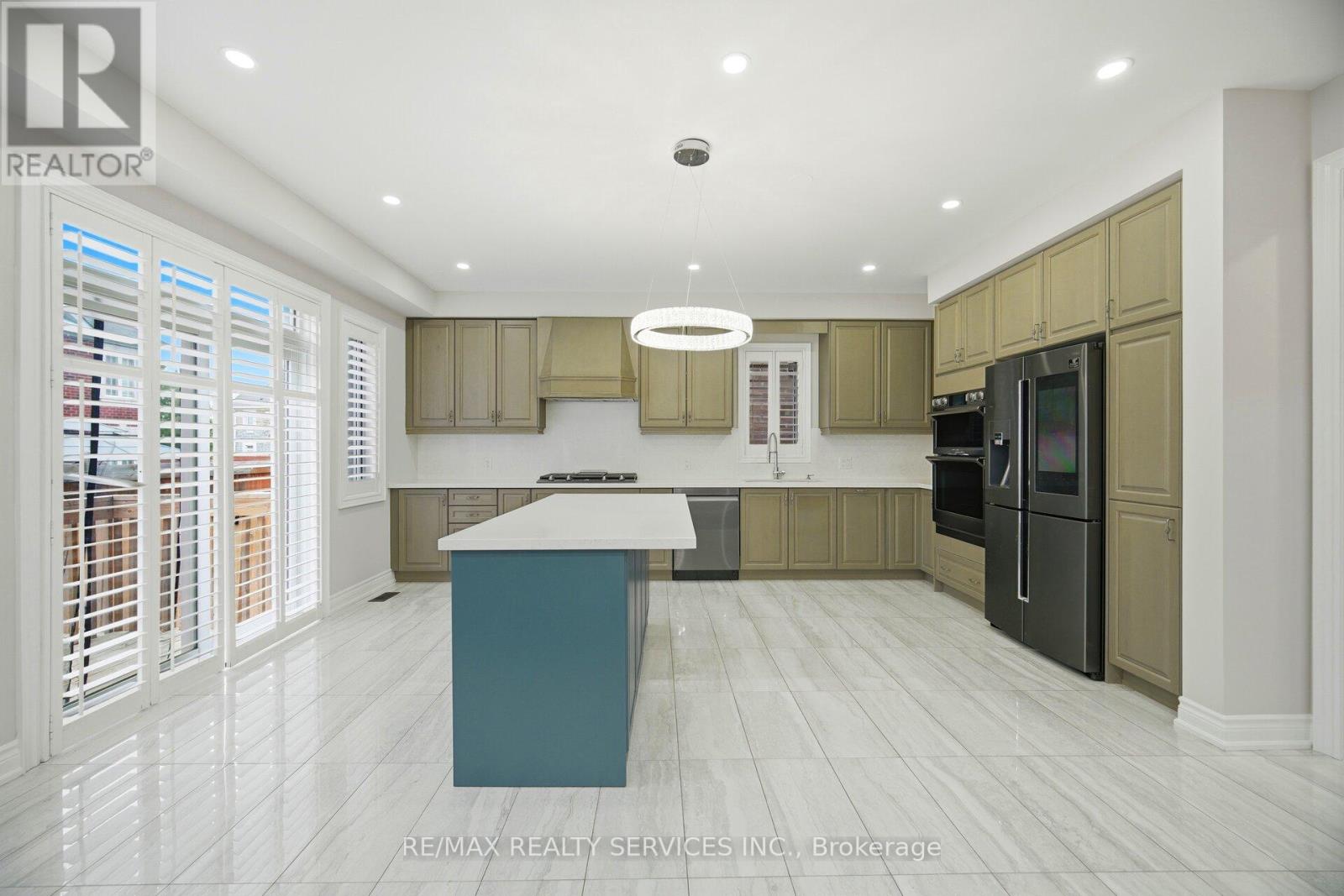 77 DEER RIDGE TRAIL - 11