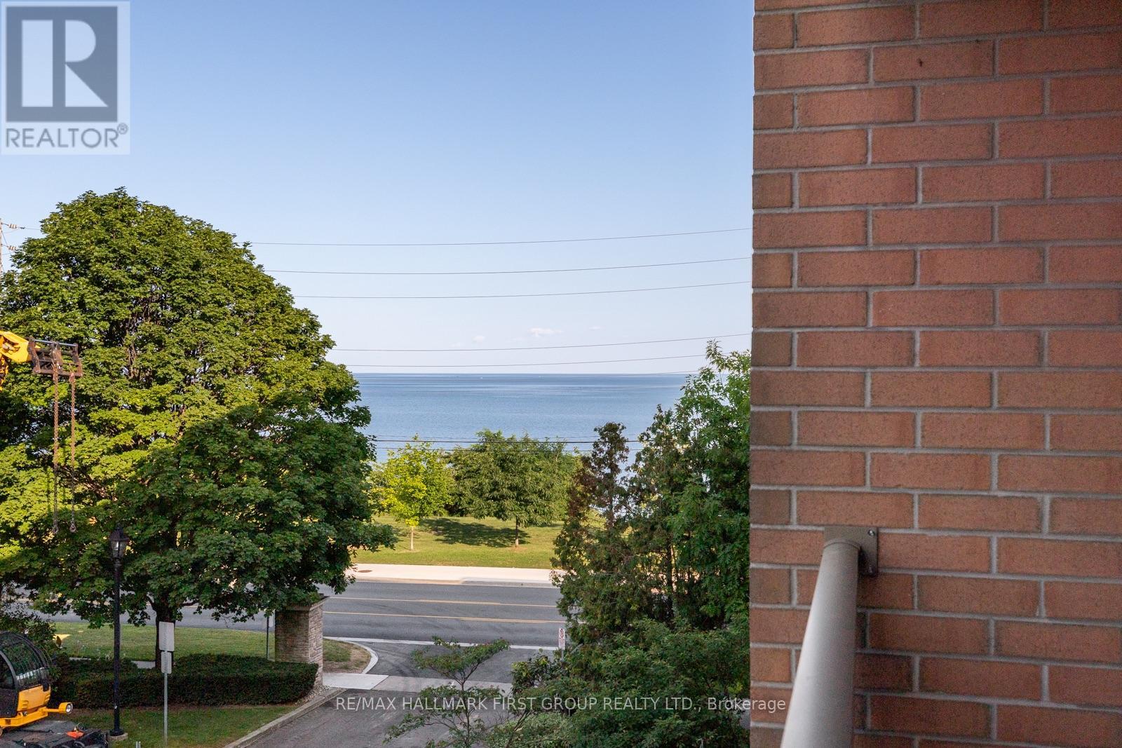 #1314 100 BURLOAK DRIVE - 10