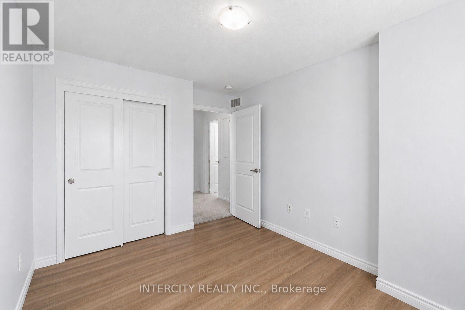 1 PELICAN LANE - 20