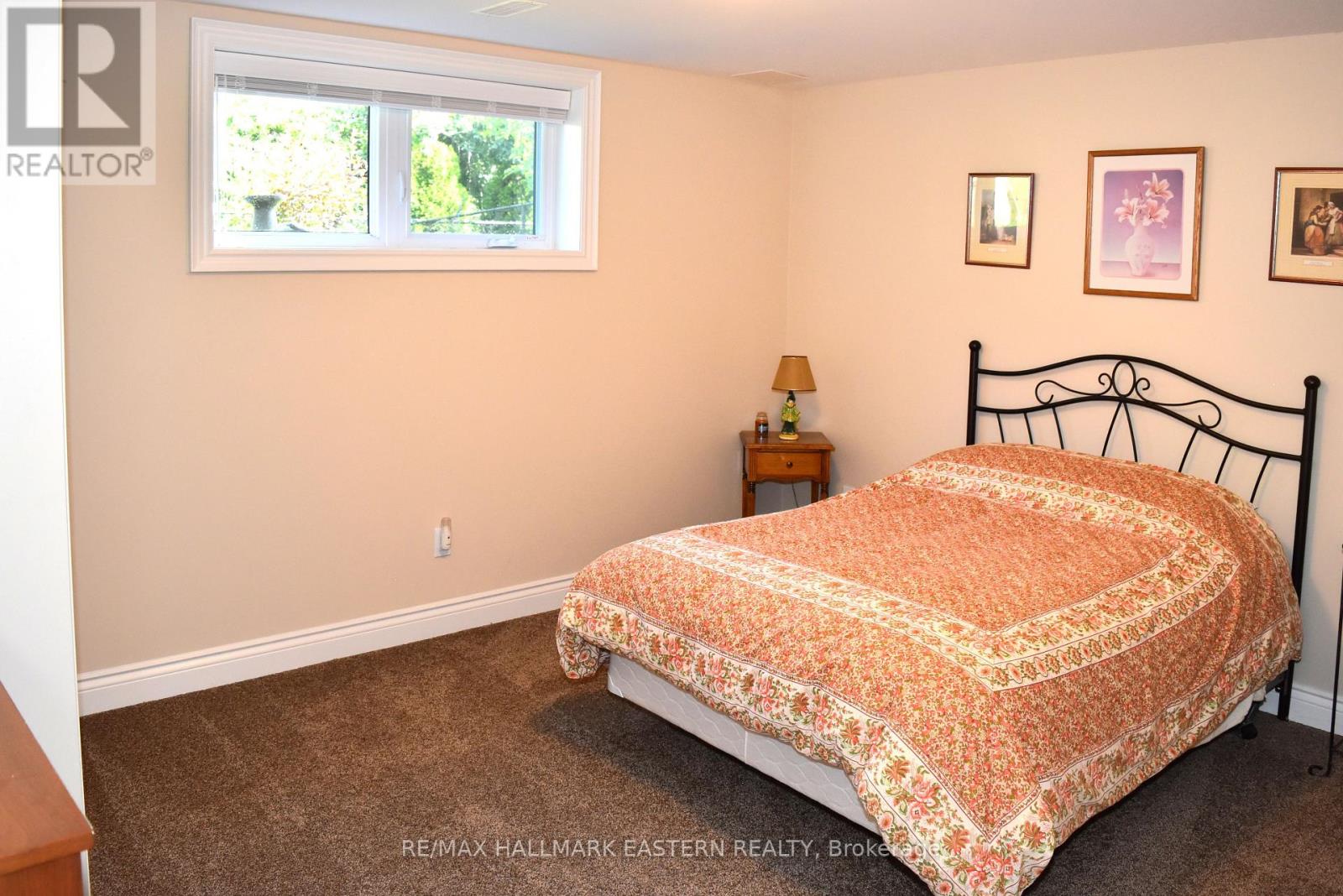 428 RAYMOND STREET - 27